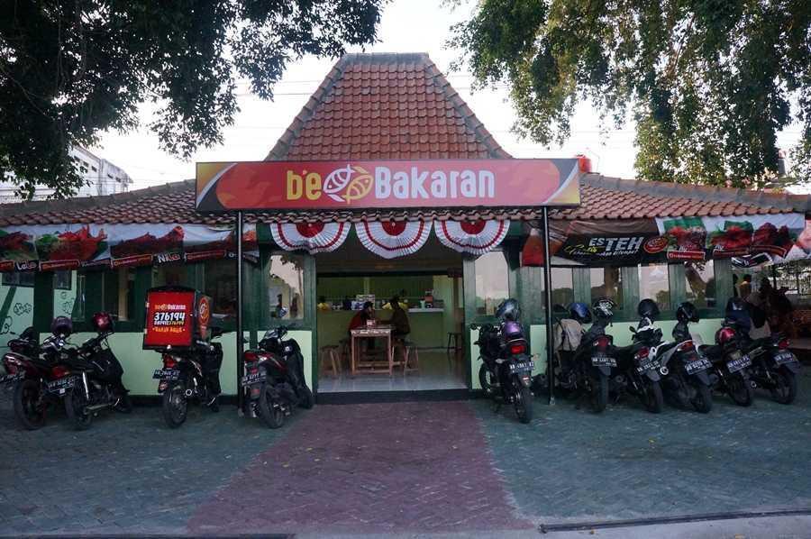 bale bebakaran seafood jogja