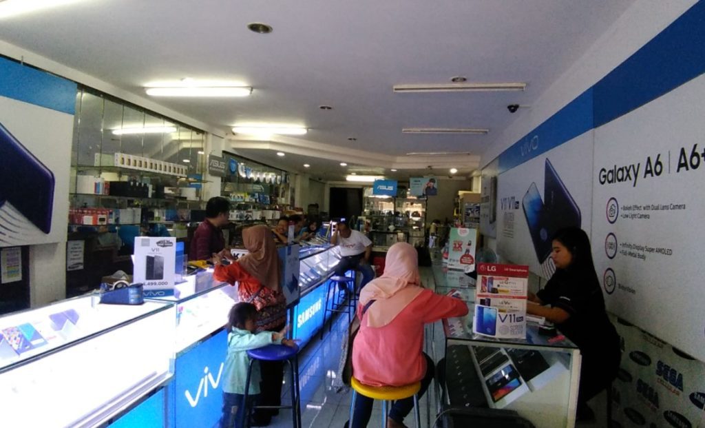 toko hp malang