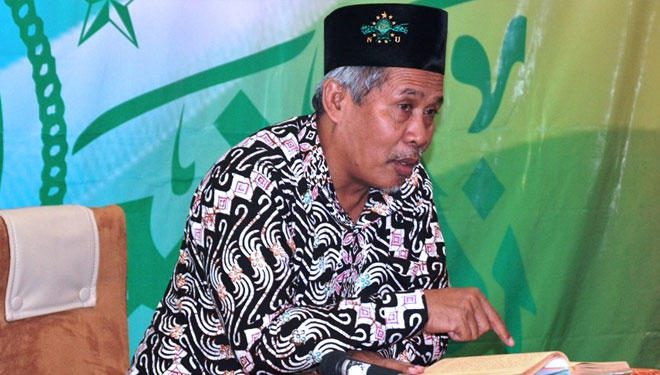 KH Marzuki Mustamar - Profil Singkat 5 Tokoh yang Masuk dalam Bursa Calon Ketua Umum PBNU