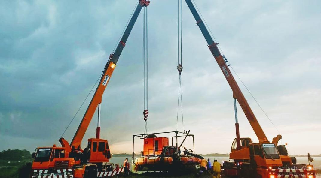 sewa crane surabaya