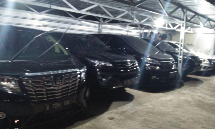 sewa mobil fortuner jakarta