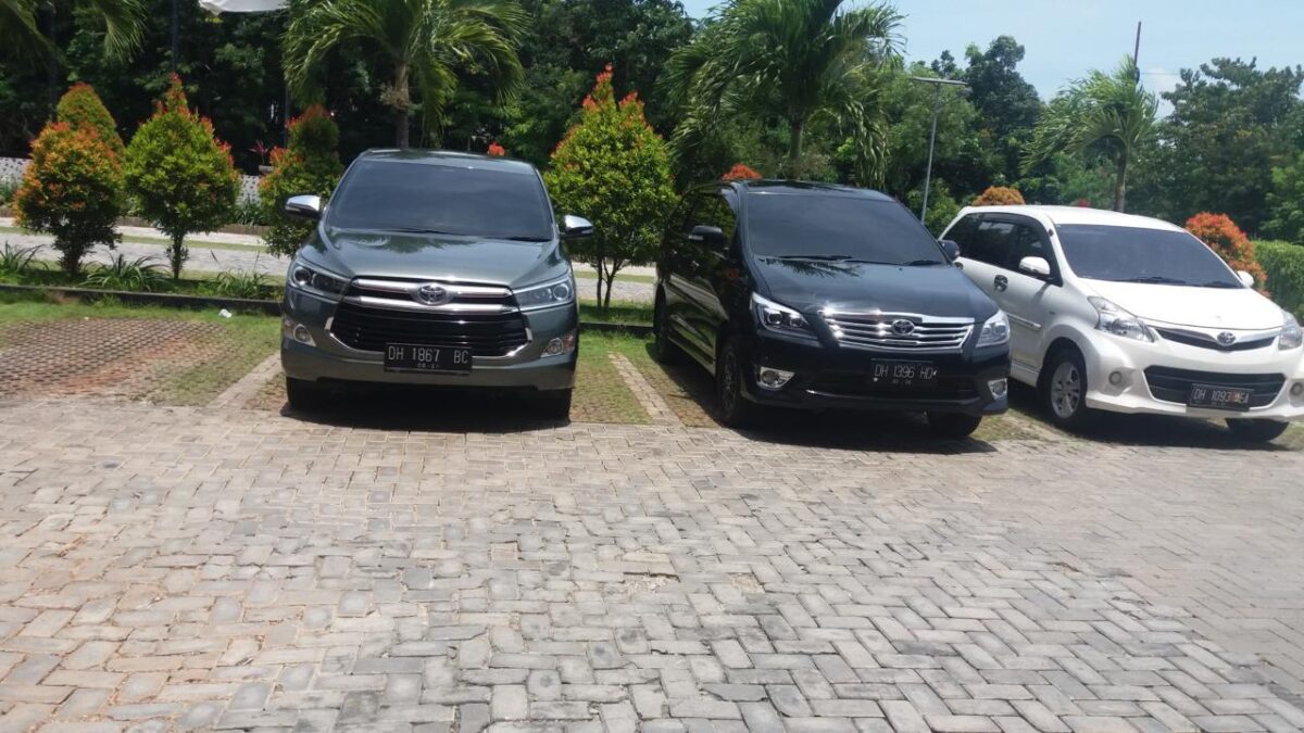 sewa mobil kupang