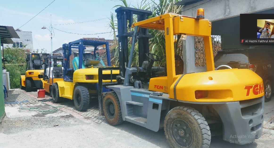 sewa crane semarang