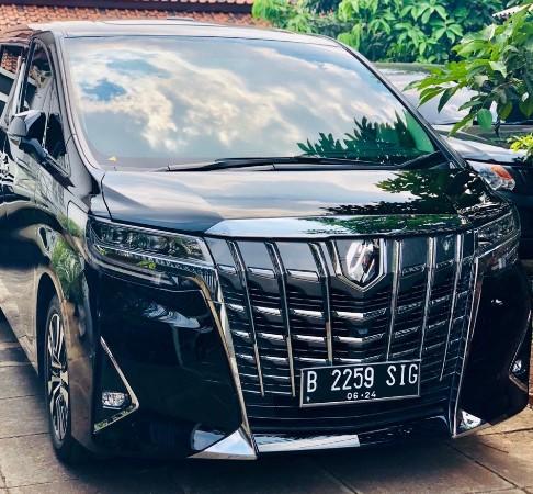 sewa mobil alphard Jakarta