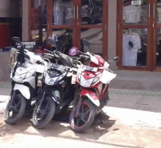 sewa motor labuan bajo