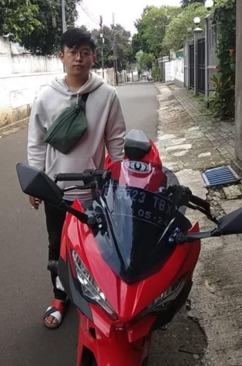 sewa motor jakarta