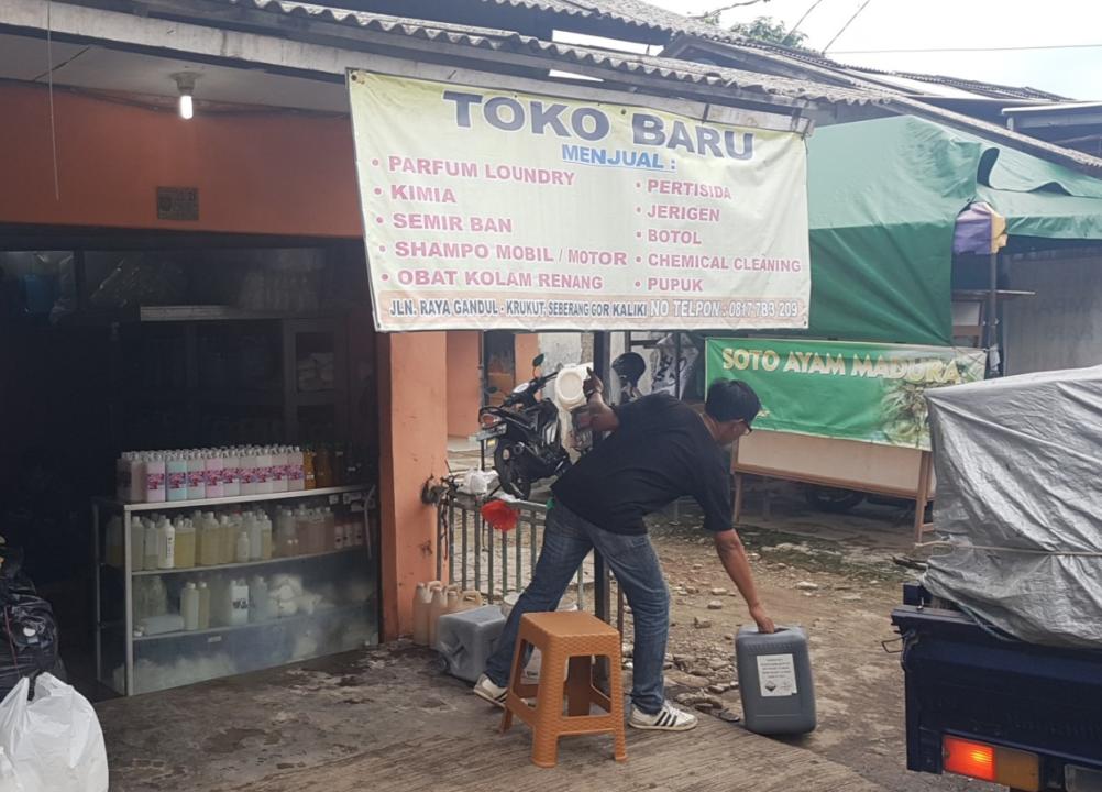 TOKO KIMIA BARU