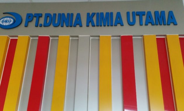 Dunia Kimia Utama