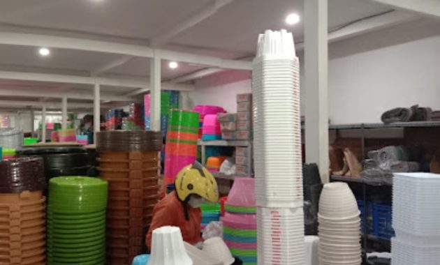 toko farida plastik Mojokerto