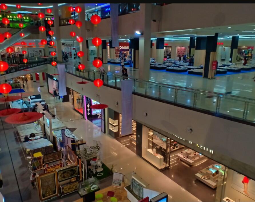 mall di solo