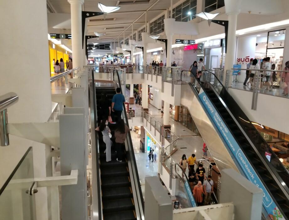 mall di Surabaya