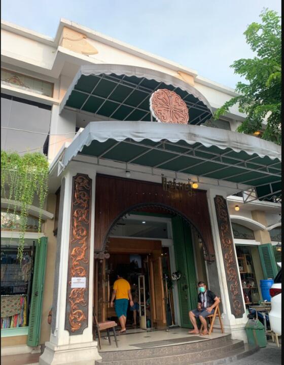 mall di solo
