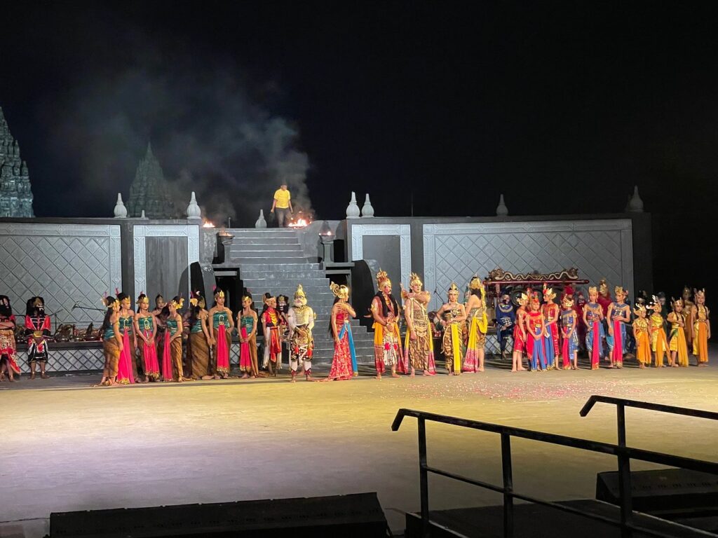 A Perfect Evening at Prambanan: Temple, Sunset, Dinner, and the Ramayana Ballet