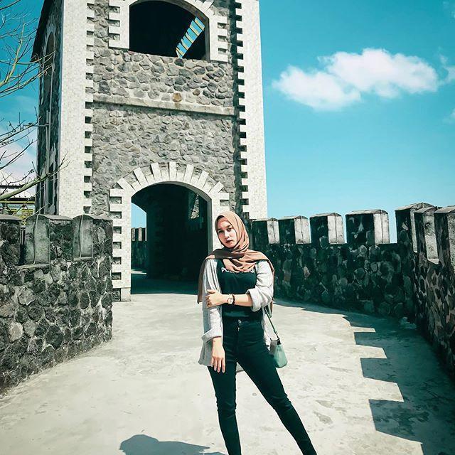 The Lost World Castle Kaliurang(1)
