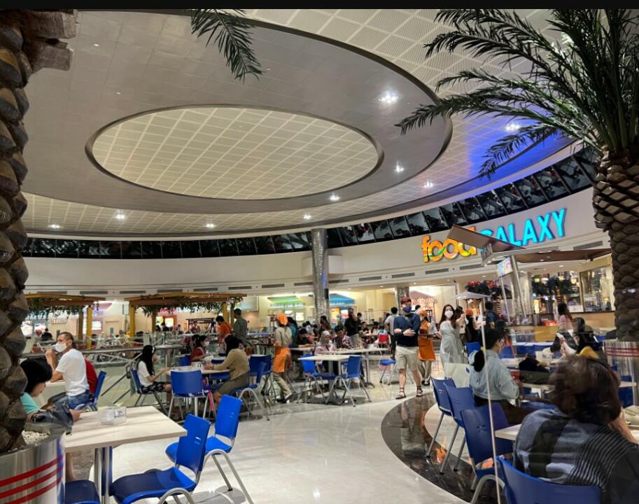 mall di Surabaya