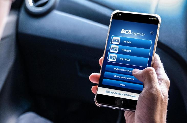 BCA Mobile. (BCA)