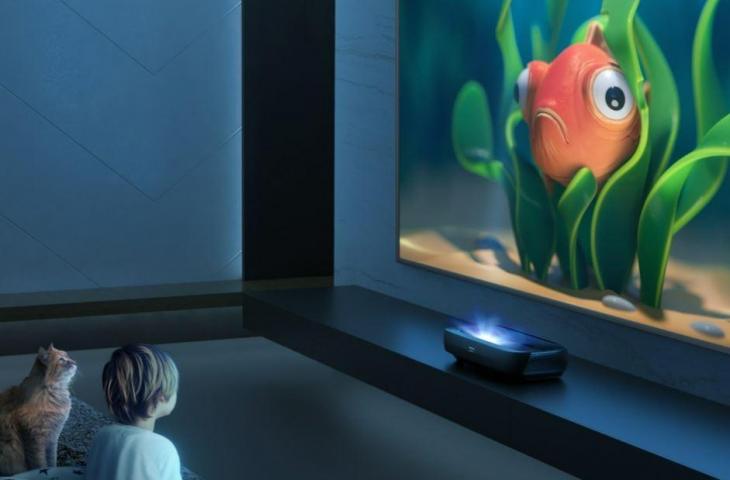 Proyektor Hisense 100LX dengan resolusi 4K. (Hisense)