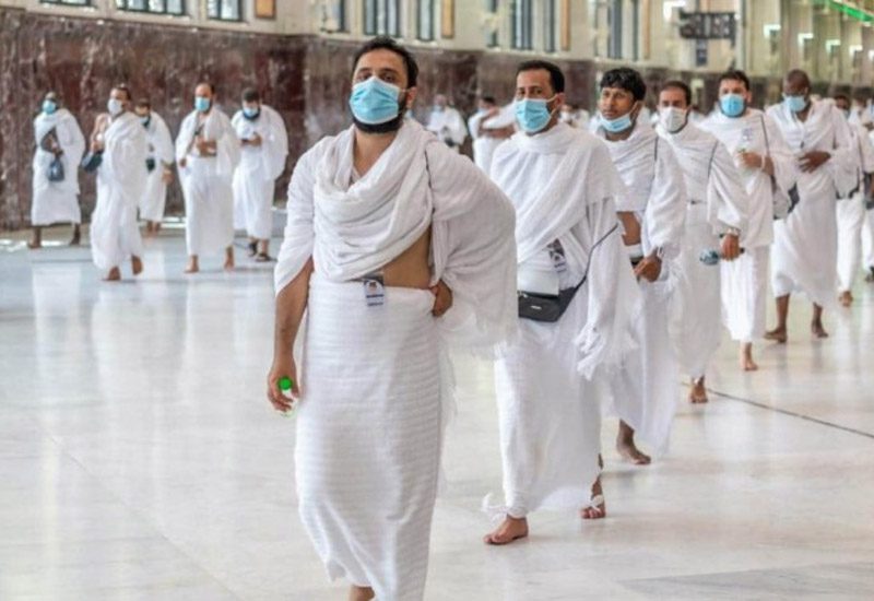 Perlengkapan Haji dan Umroh untuk Laki-Laki dan Perempuan
