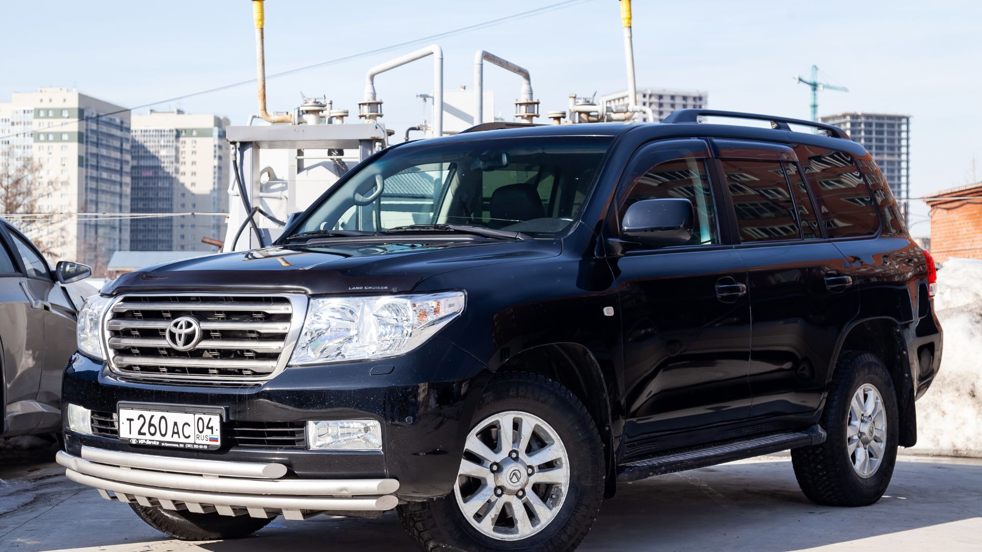Review Mobil Toyota Land Cruiser